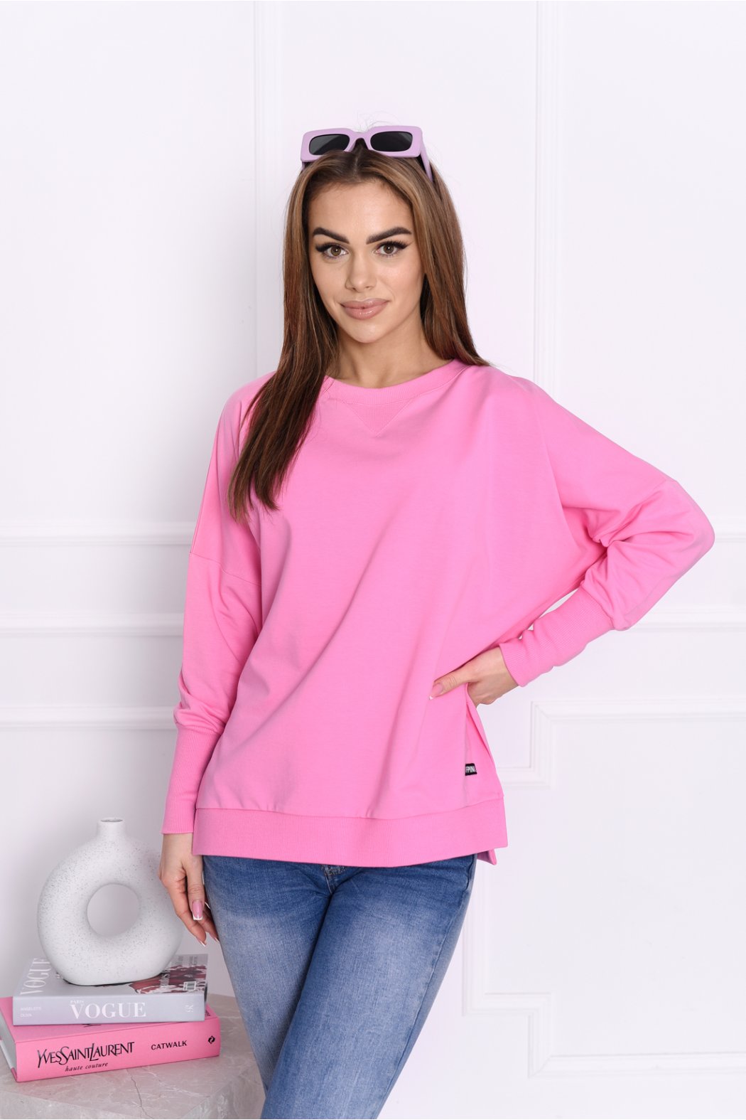 BLUZA DAMSKA Z ROZCIĘCIAMI...