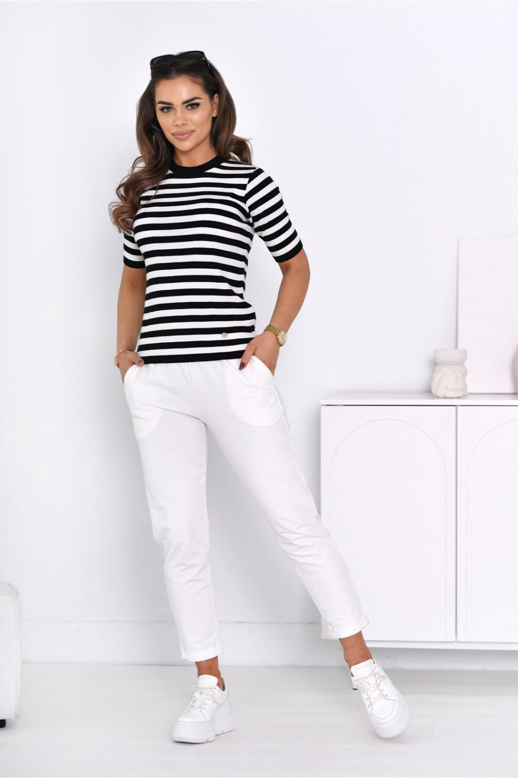 SWETER DAMSKI W PASKI DONATELLA