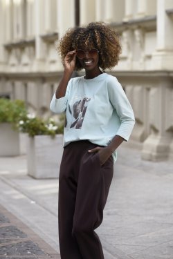 BLUZKA DAMSKA Z NADRUKIEM I 3/4 RĘKAWEM - EMANUELA