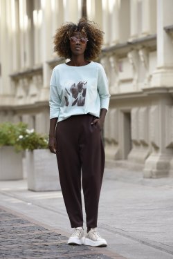 BLUZKA DAMSKA Z NADRUKIEM I 3/4 RĘKAWEM - EMANUELA