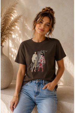 T-SHIRT Z NADRUKIEM MODA