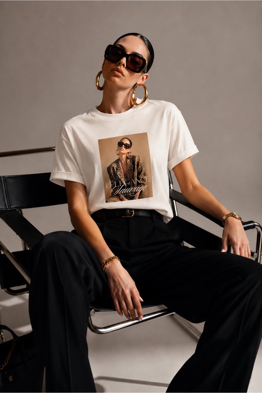 T-SHIRT Z NADRUKIEM ELEGANZA